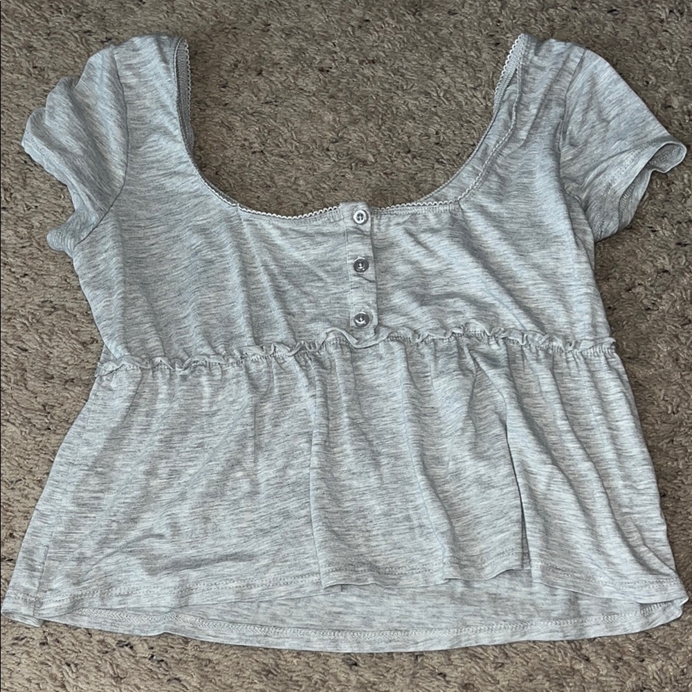 No Boundaries Gray Crop Blouse Short Sleeve